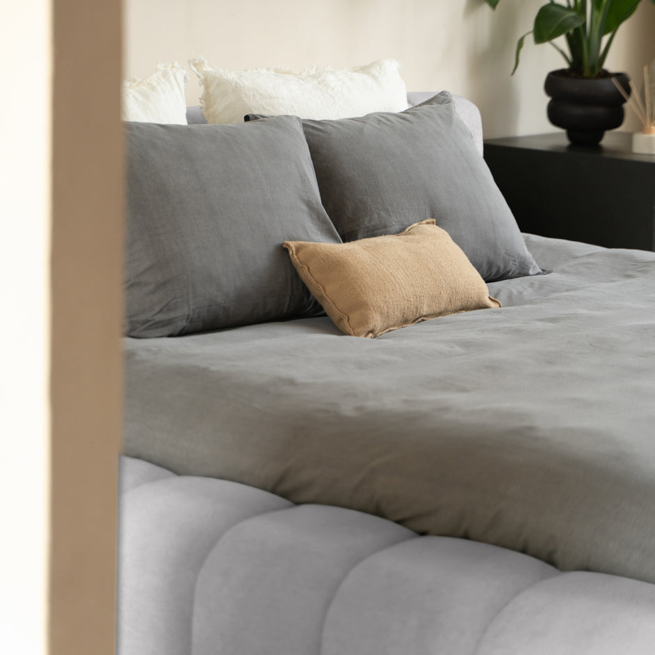 Sky Bett Grau  1,80x2,00m