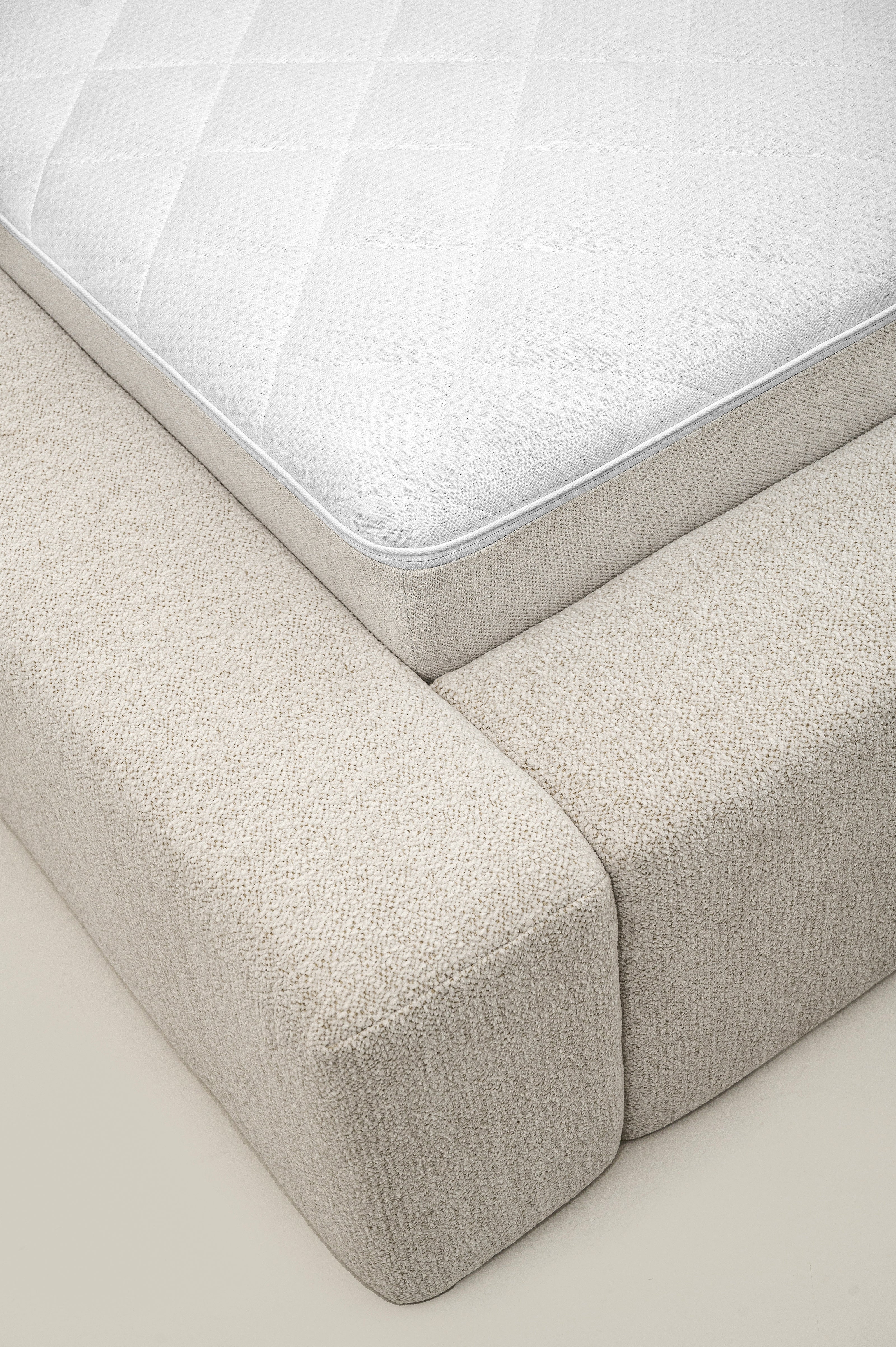 Sand Bett  1,80x2,00m